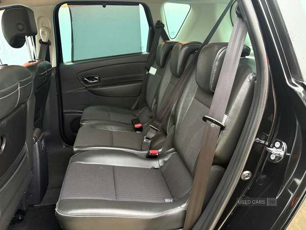 Renault Scenic DIESEL ESTATE in Derry / Londonderry