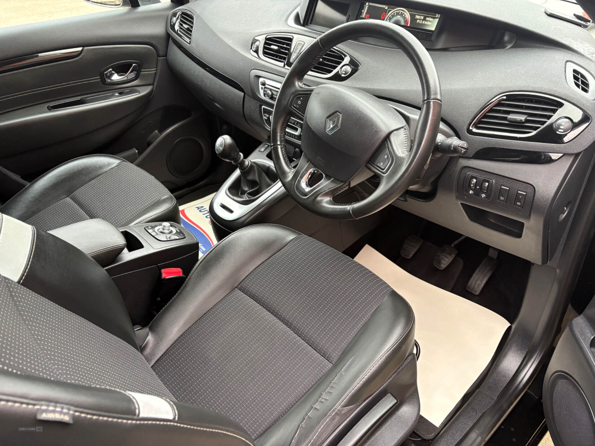 Renault Scenic DIESEL ESTATE in Derry / Londonderry