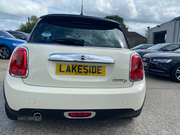 MINI Hatch DIESEL in Down