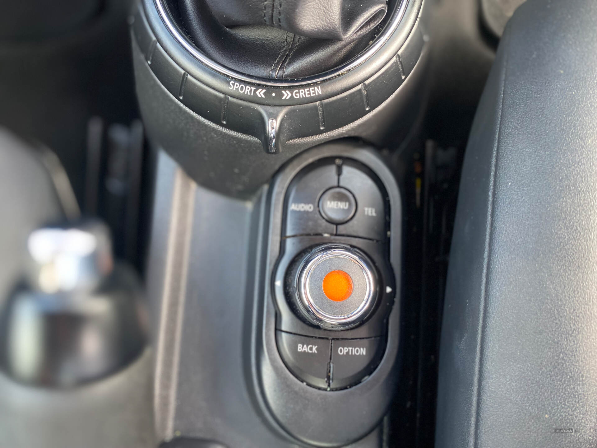 MINI Hatch DIESEL in Down