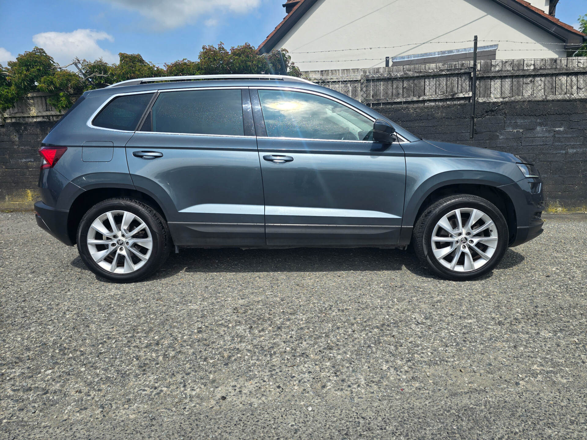 Skoda Karoq DIESEL ESTATE in Down
