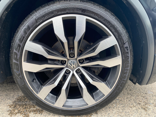 Volkswagen Tiguan DIESEL ESTATE in Down