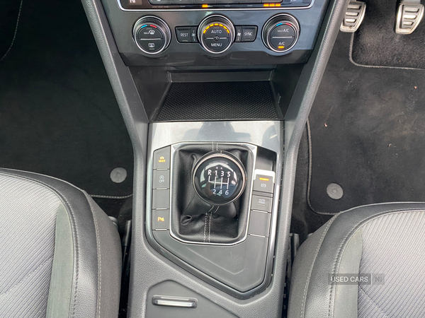 Volkswagen Tiguan DIESEL ESTATE in Down