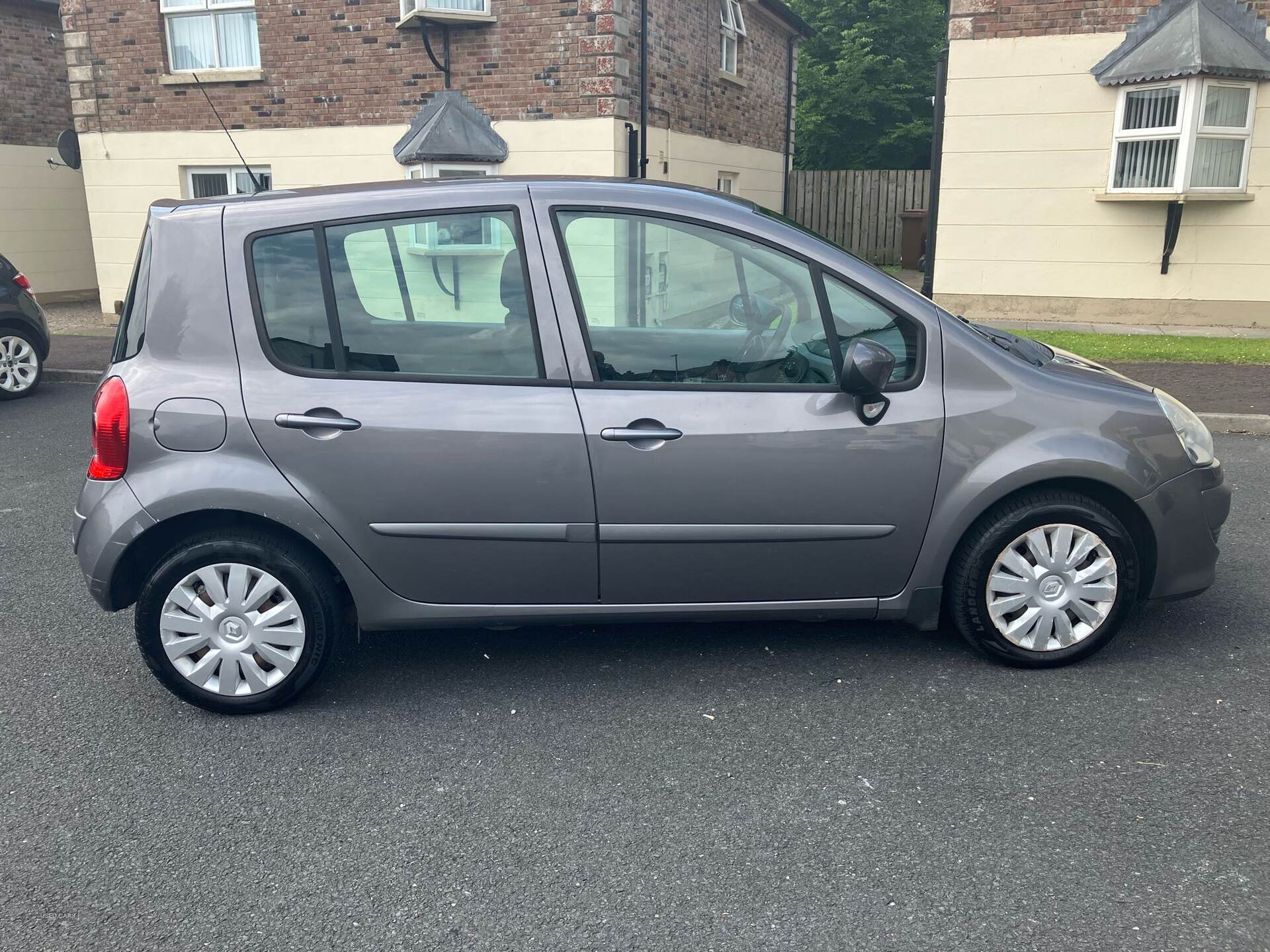 May 2011 Renault Modus 1.2 Expression 5dr [AC] [Euro 5]