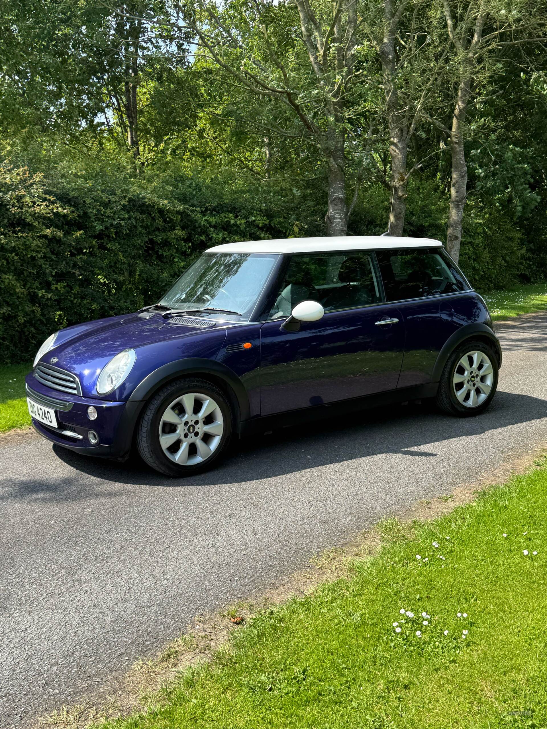 Apr 2006 MINI Hatch 1.6 Cooper 3dr