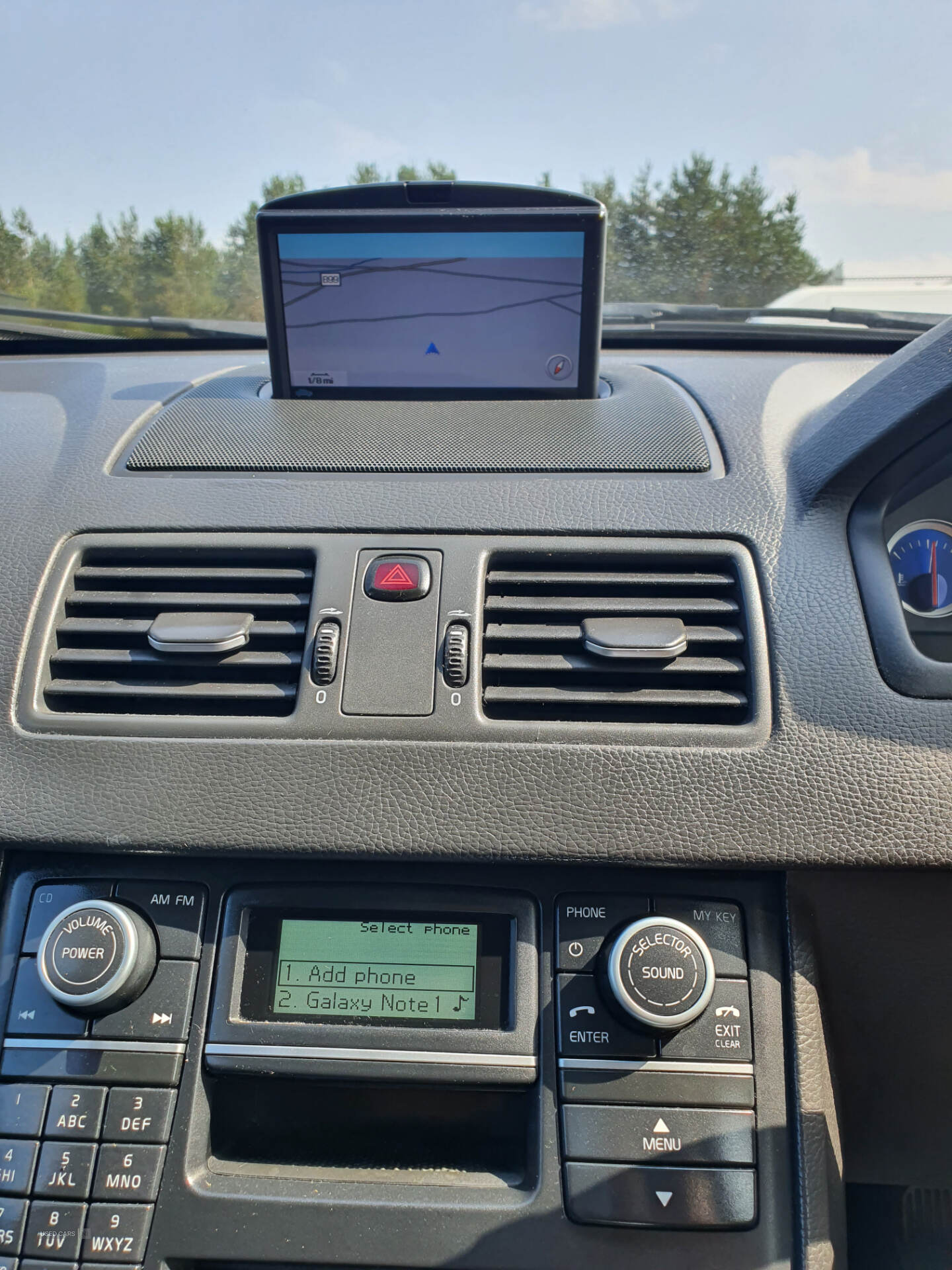May 2014 Volvo XC90 2.4 D5 [200] R DESIGN Nav 5dr Geartronic