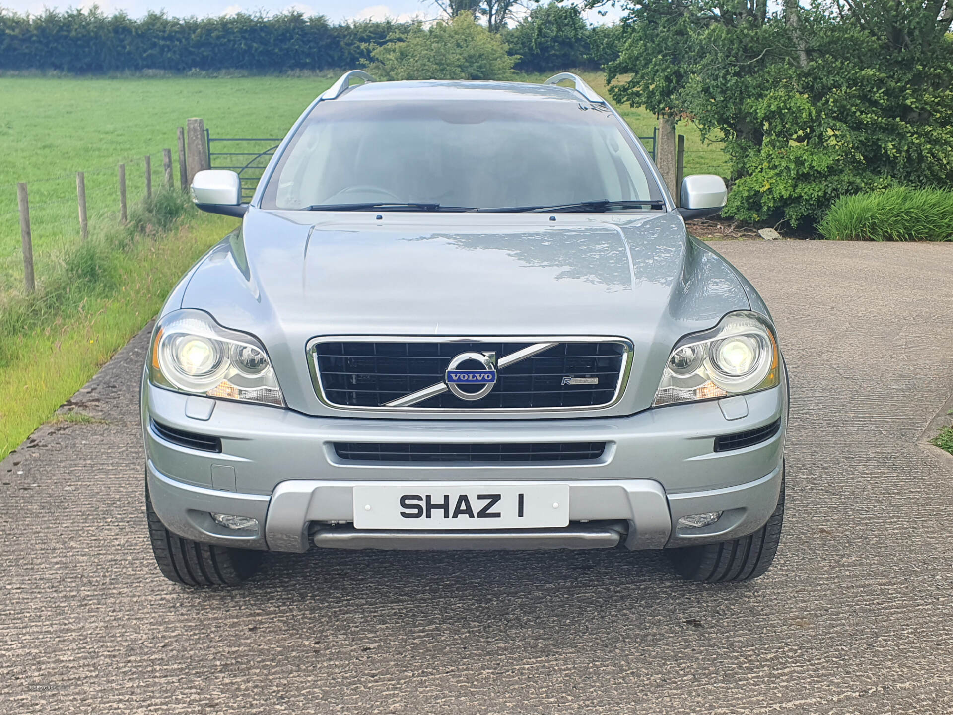 May 2014 Volvo XC90 2.4 D5 [200] R DESIGN Nav 5dr Geartronic