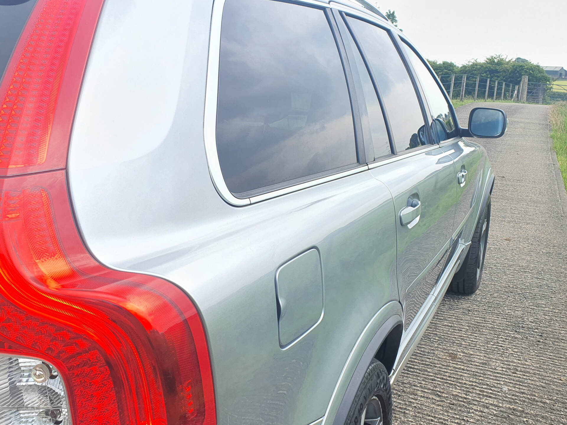 May 2014 Volvo XC90 2.4 D5 [200] R DESIGN Nav 5dr Geartronic