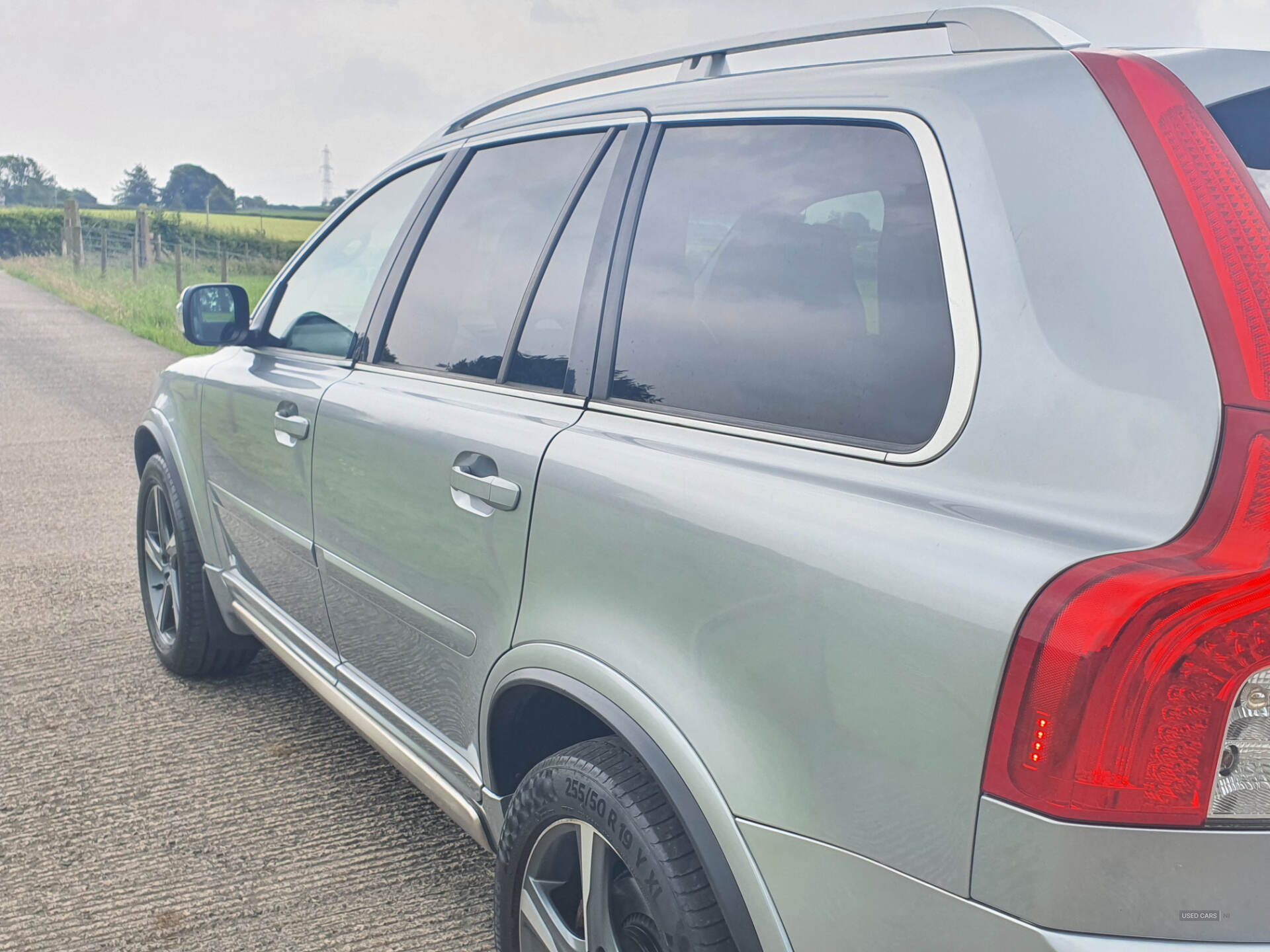May 2014 Volvo XC90 2.4 D5 [200] R DESIGN Nav 5dr Geartronic