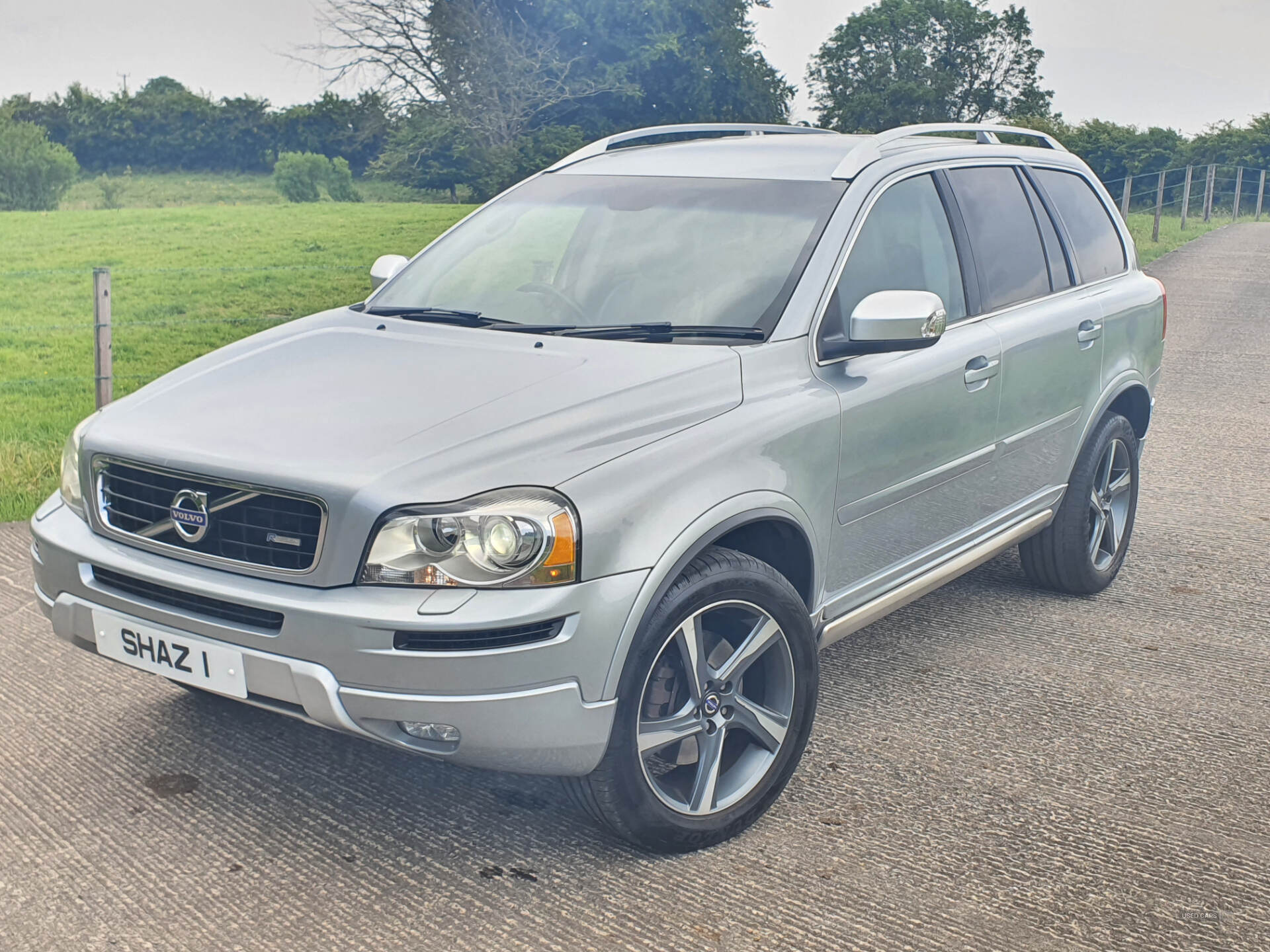 May 2014 Volvo XC90 2.4 D5 [200] R DESIGN Nav 5dr Geartronic