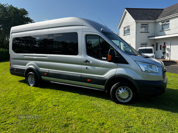 Ford Transit 460 L4 MINIBUS DIESEL RWD in Antrim