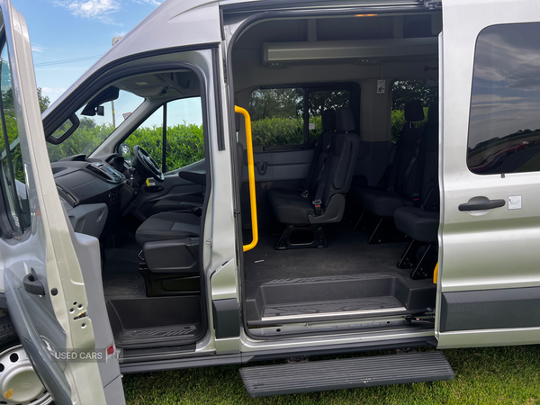 Ford Transit 460 L4 MINIBUS DIESEL RWD in Antrim