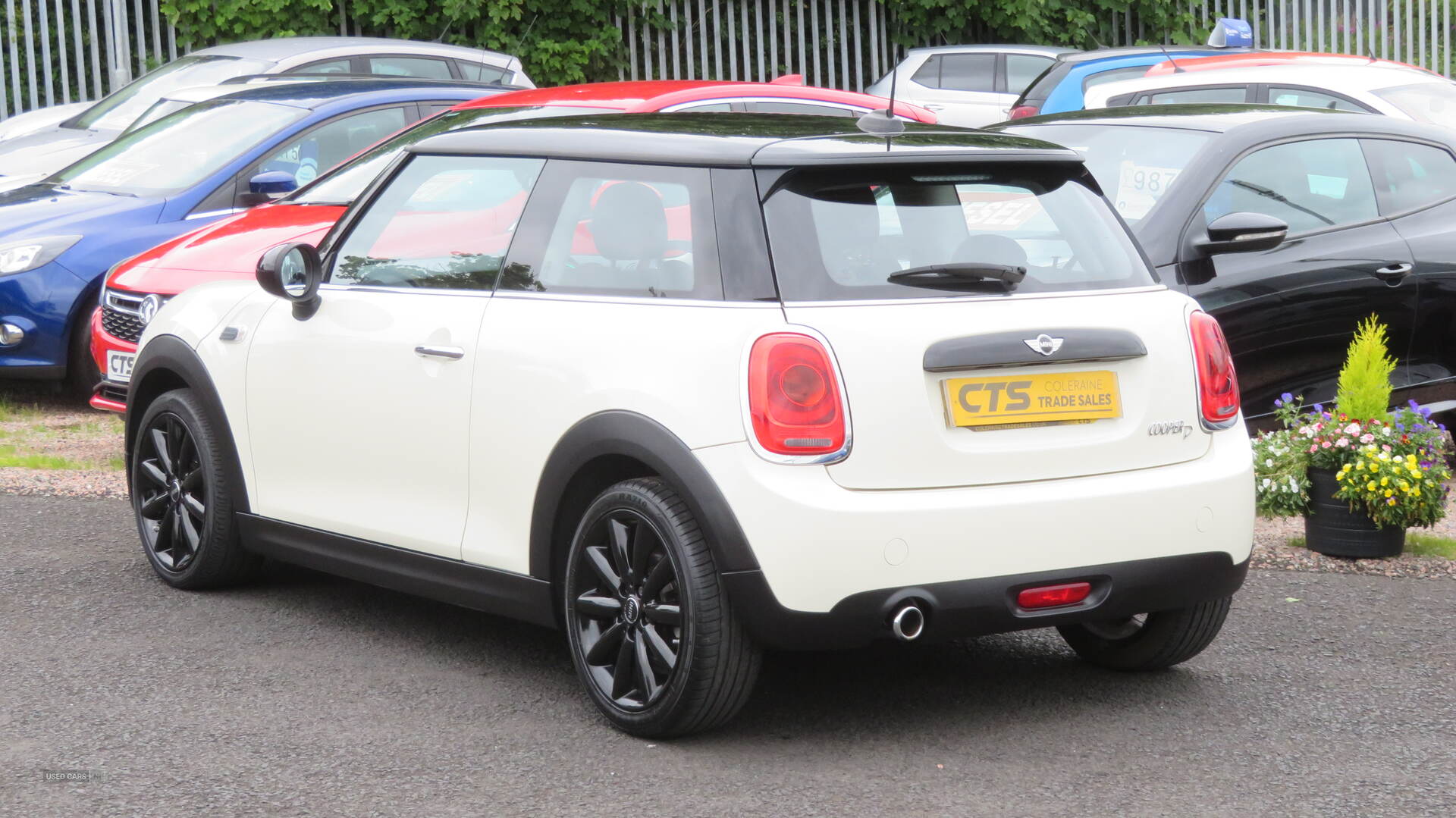 Oct 2016 MINI Hatch 1.5 Cooper D 3dr