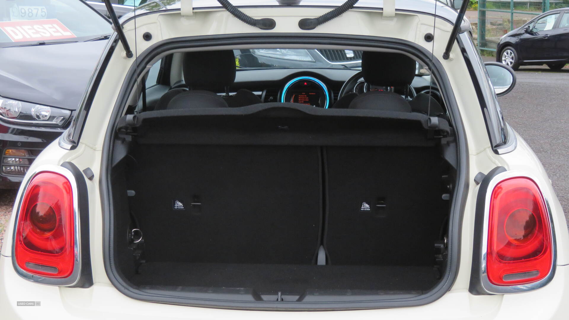 Oct 2016 MINI Hatch 1.5 Cooper D 3dr