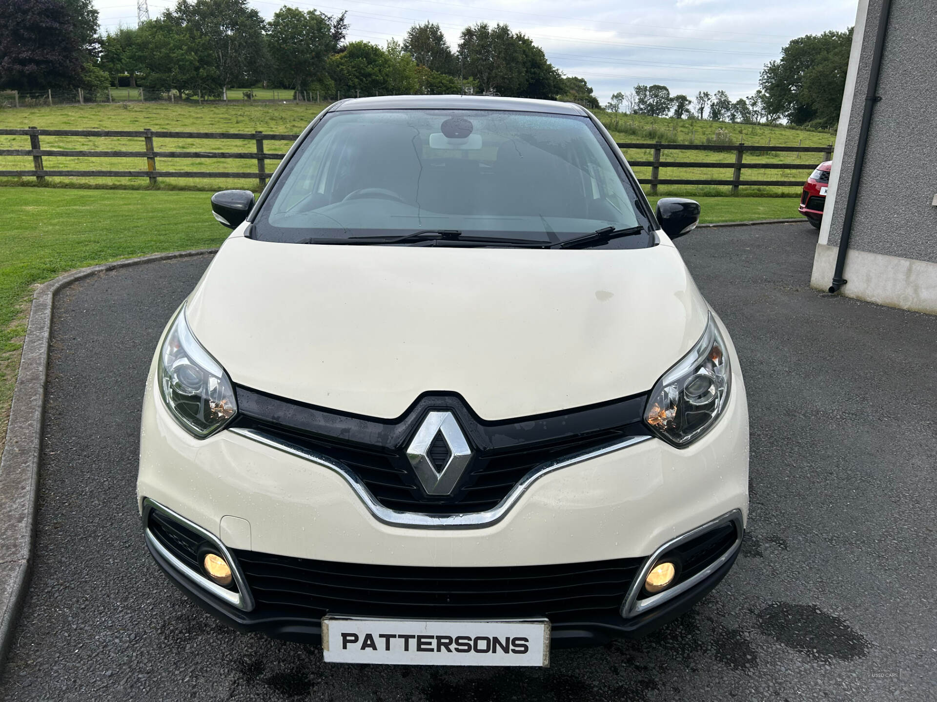 Renault Captur DIESEL HATCHBACK in Armagh