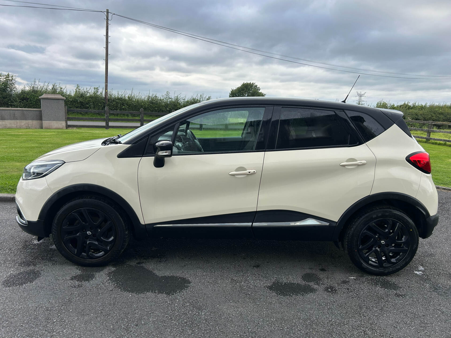 Renault Captur DIESEL HATCHBACK in Armagh