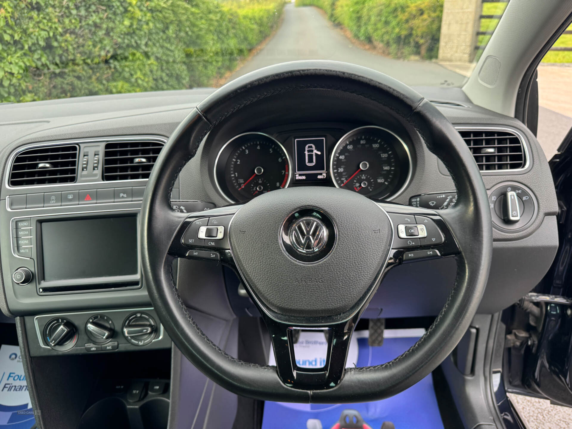 Volkswagen Polo HATCHBACK in Down