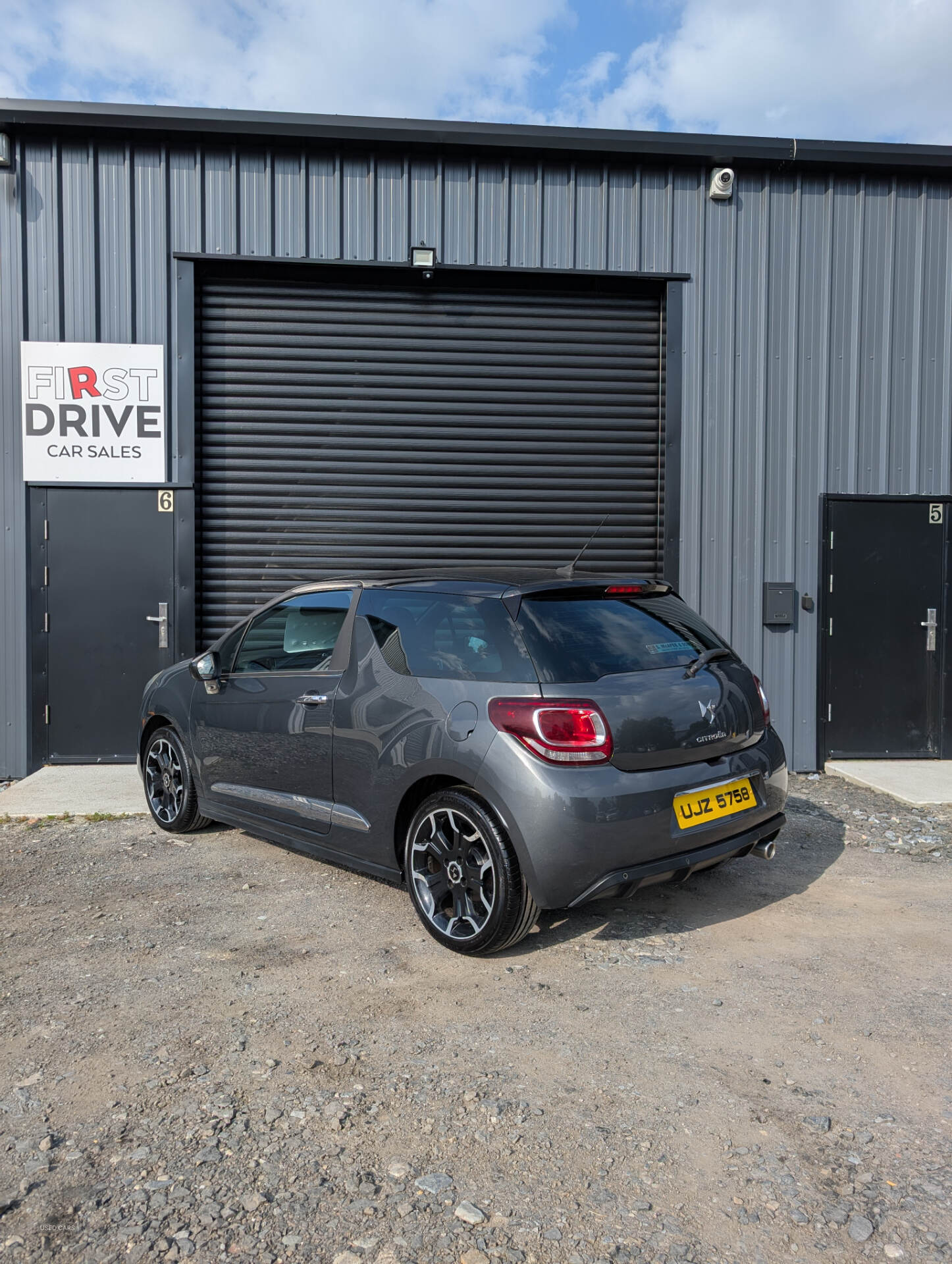 Mar 2013 Citroen DS3 1.6 e-HDi Airdream DStyle Plus 3dr