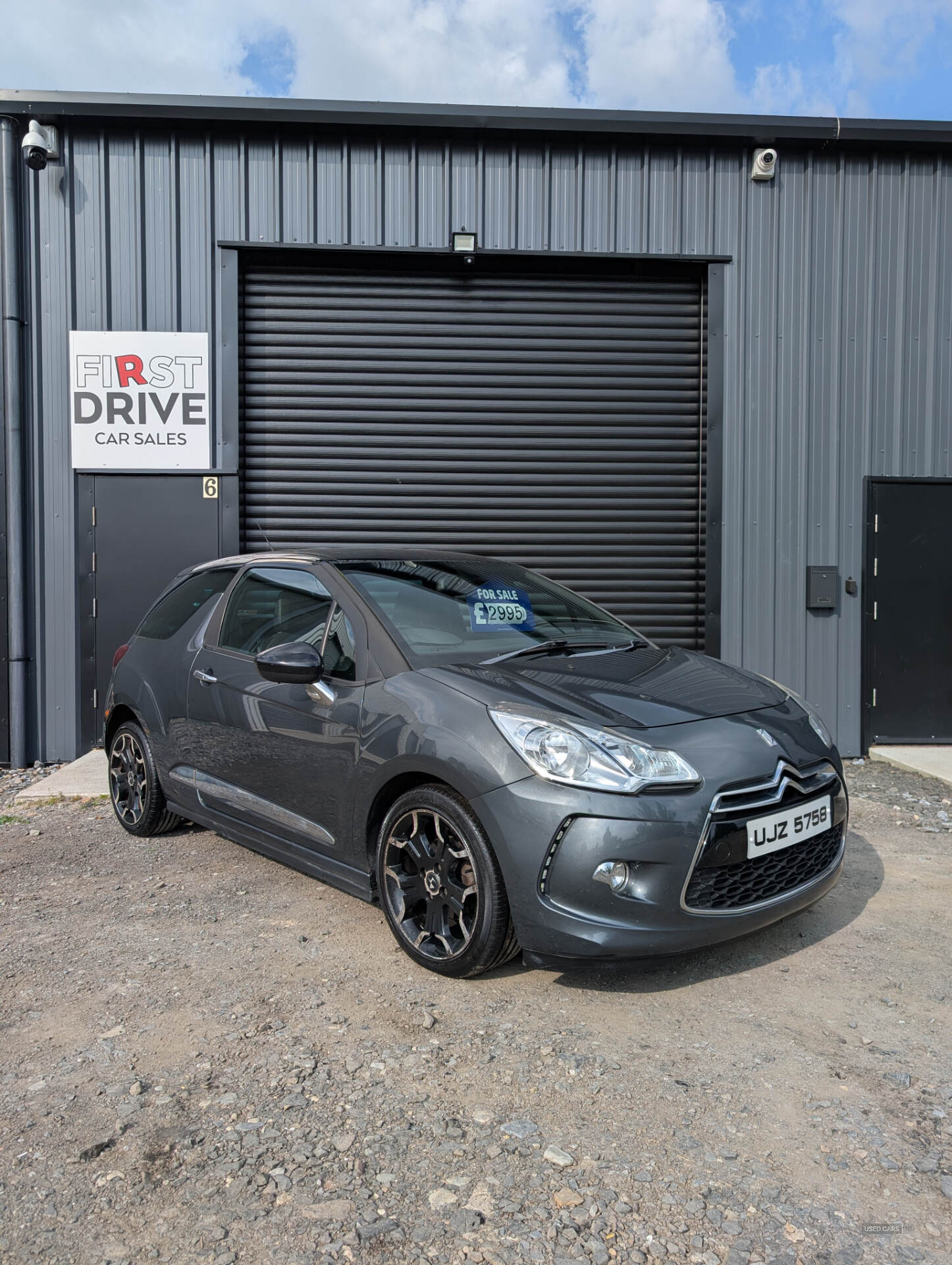 Mar 2013 Citroen DS3 1.6 e-HDi Airdream DStyle Plus 3dr