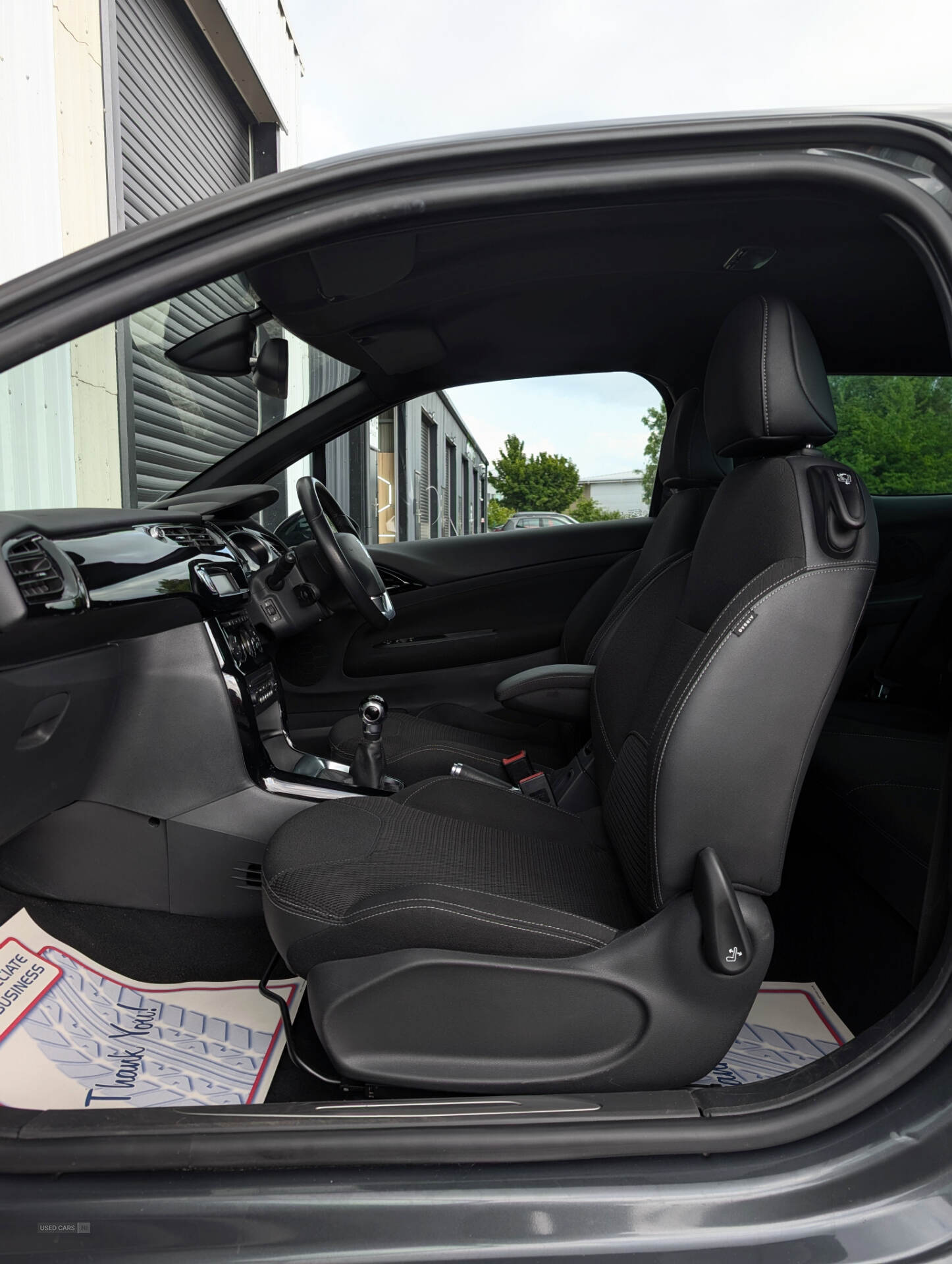 Mar 2013 Citroen DS3 1.6 e-HDi Airdream DStyle Plus 3dr