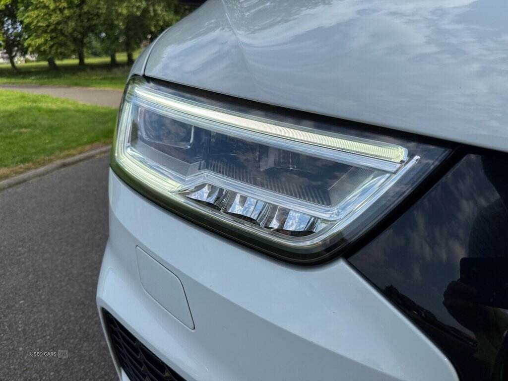 Oct 2018 Audi Q3 2.0 TDI Black Edition 5dr