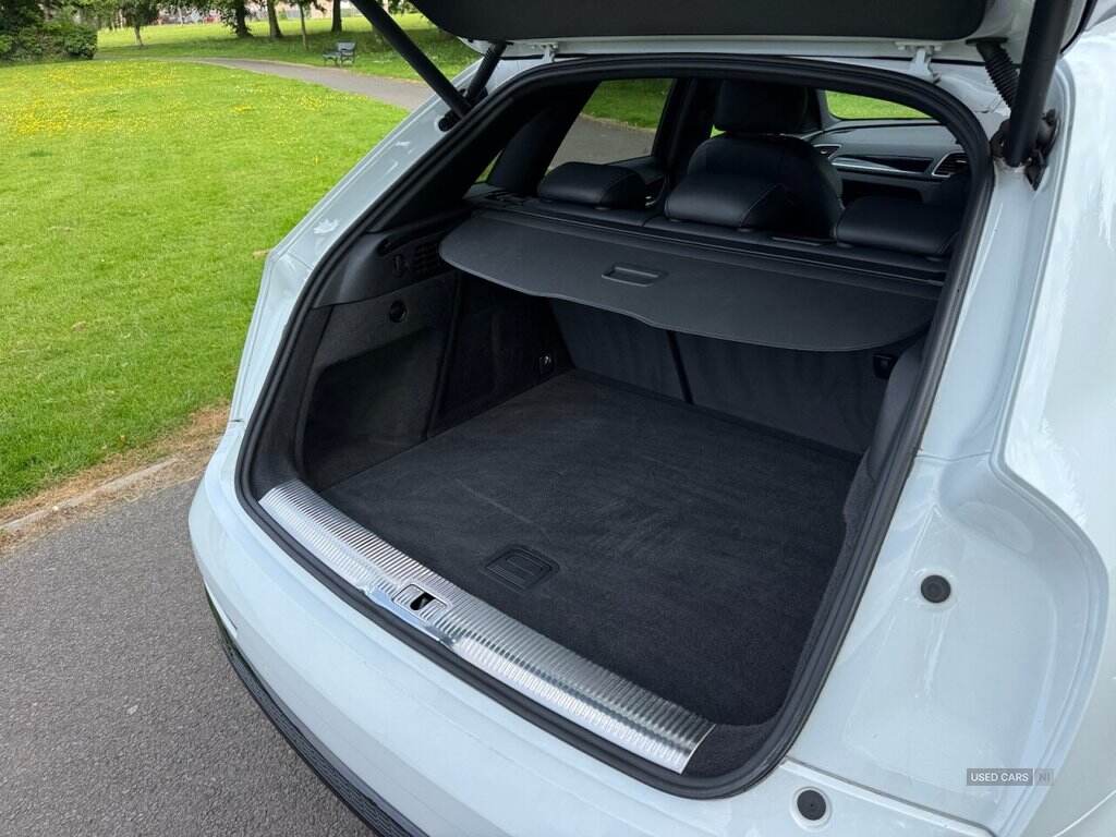 Oct 2018 Audi Q3 2.0 TDI Black Edition 5dr