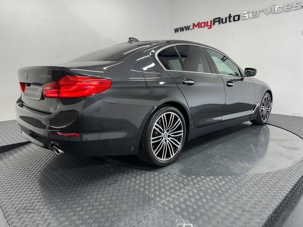 Mar 2018 BMW 5 Series 520d Efficient Dynamics SE 4dr Auto