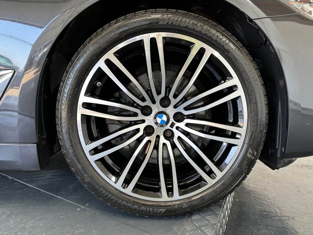 Mar 2018 BMW 5 Series 520d Efficient Dynamics SE 4dr Auto