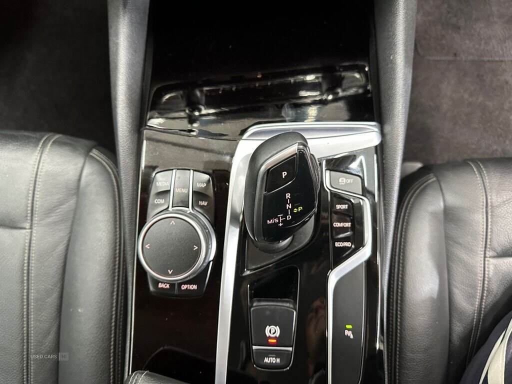 Mar 2018 BMW 5 Series 520d Efficient Dynamics SE 4dr Auto