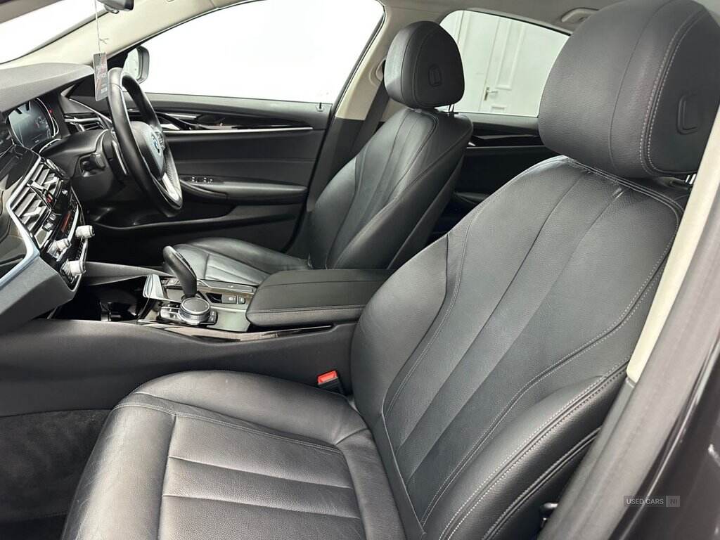Mar 2018 BMW 5 Series 520d Efficient Dynamics SE 4dr Auto