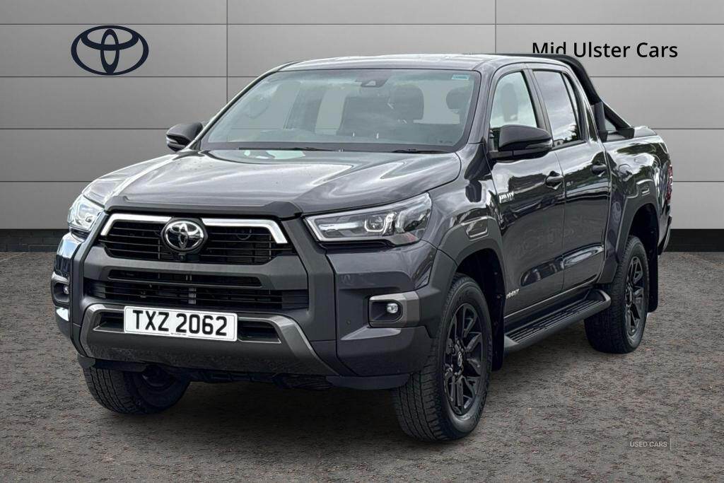 Nov 2023 Toyota Hilux Invincible X D/Cab Pick Up 2.8 D-4D Auto