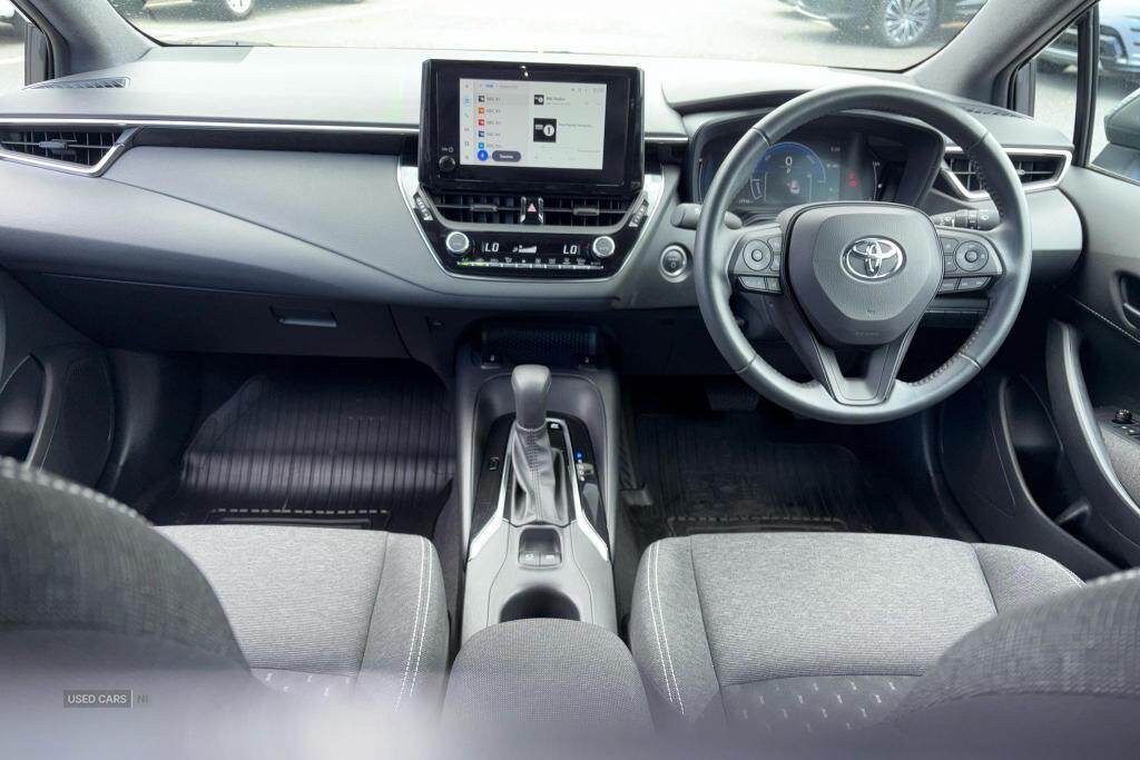 Mar 2023 Toyota Corolla 1.8 VVT-i Hybrid Commercial Auto