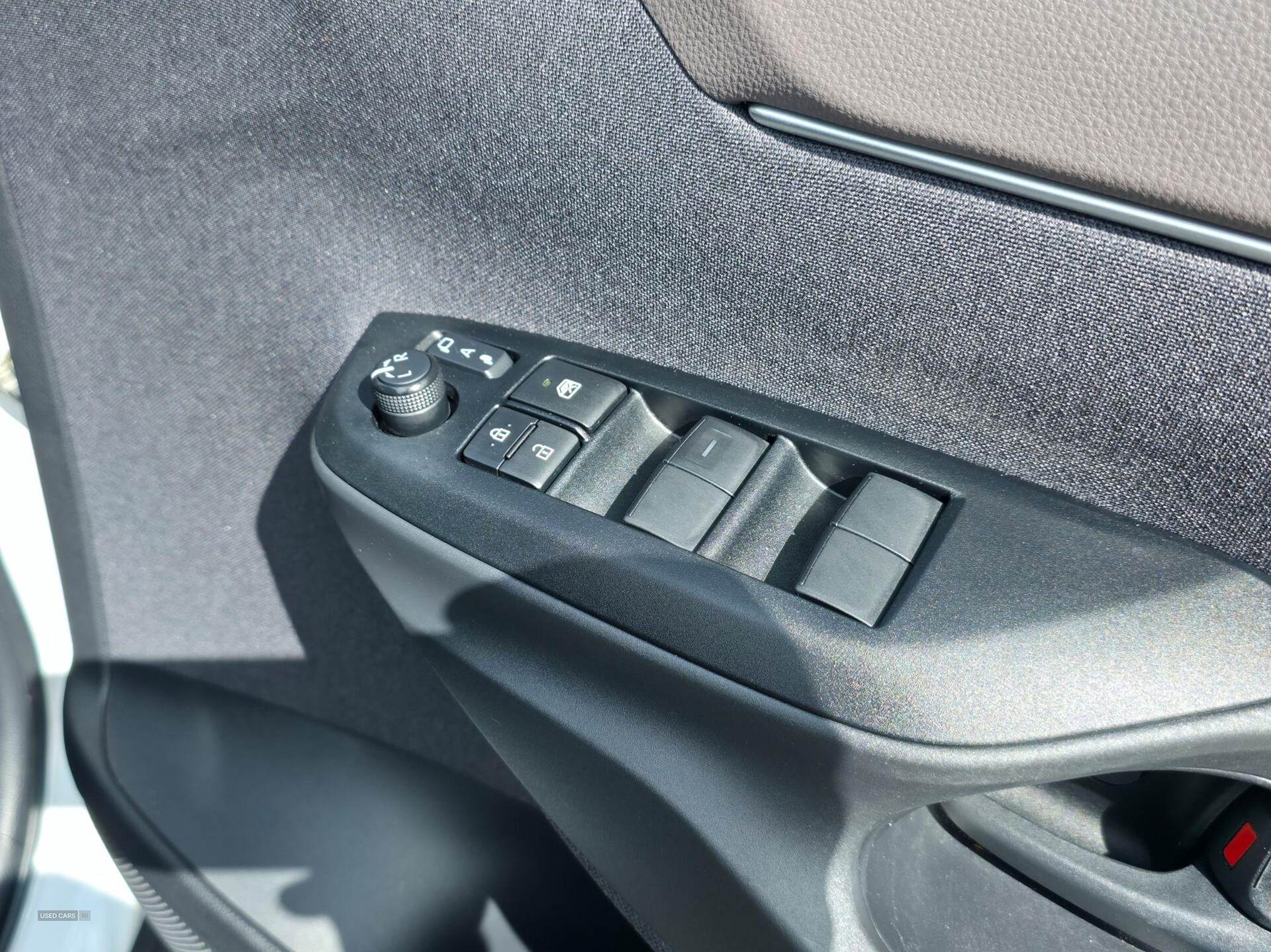 Aug 2022 Toyota Yaris Cross 1.5 Hybrid Excel 5dr CVT