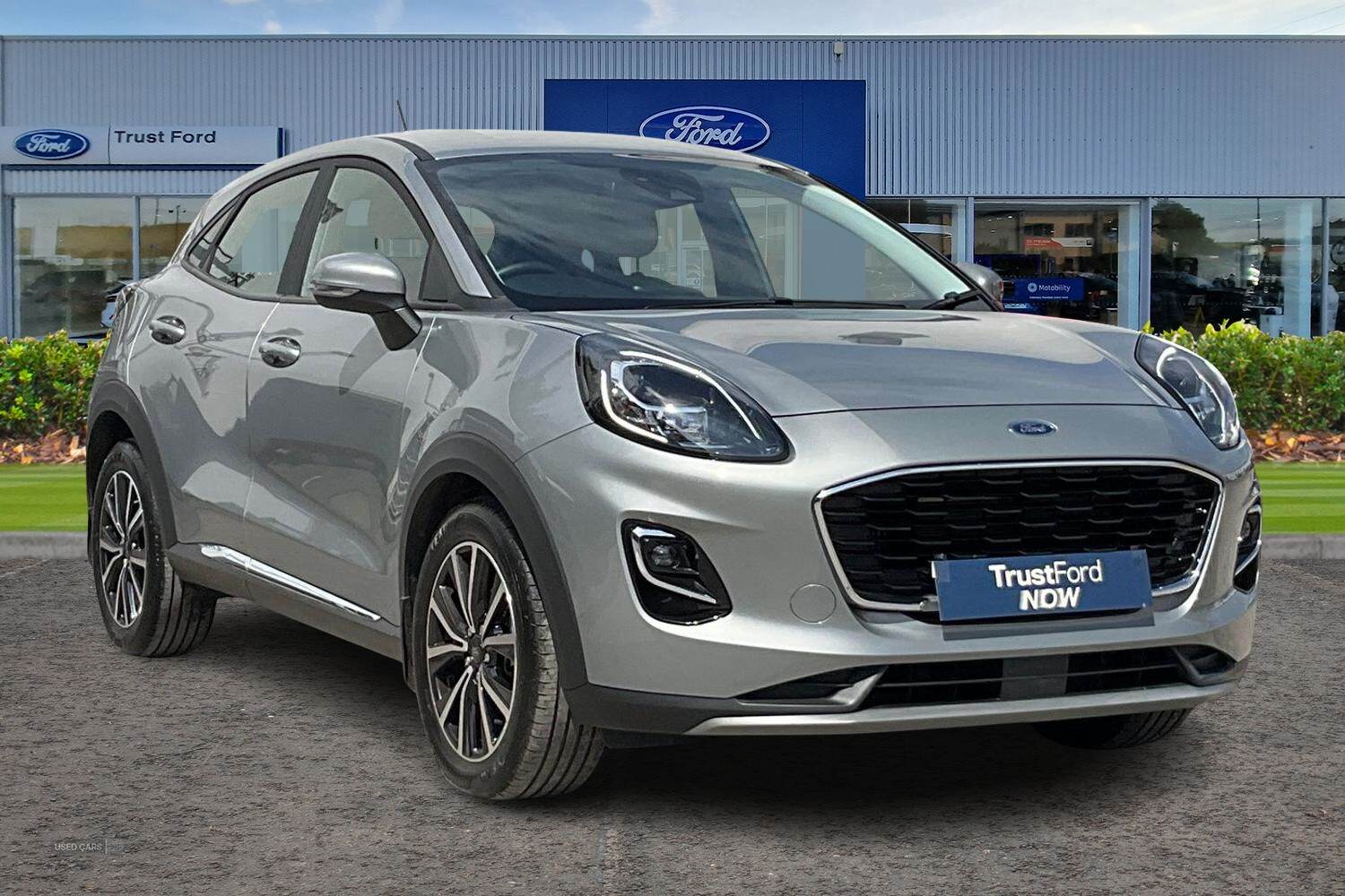  2023 Ford Puma 1.0 EcoBoost Hybrid mHEV Titanium 5dr**REAR SENSORS - SAT NAV - CRUISE CONTROL - HYBRID - DRIVE MODE SELECTOR - EMERGENCY CALL FUNCTION - ISOFIX**