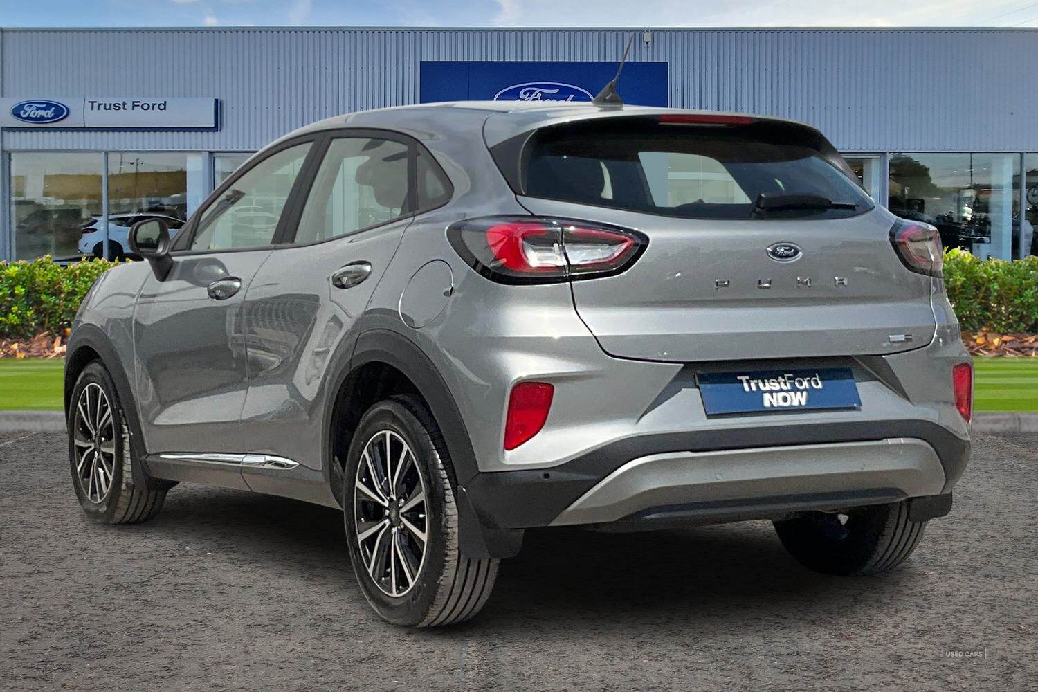  2023 Ford Puma 1.0 EcoBoost Hybrid mHEV Titanium 5dr**REAR SENSORS - SAT NAV - CRUISE CONTROL - HYBRID - DRIVE MODE SELECTOR - EMERGENCY CALL FUNCTION - ISOFIX**