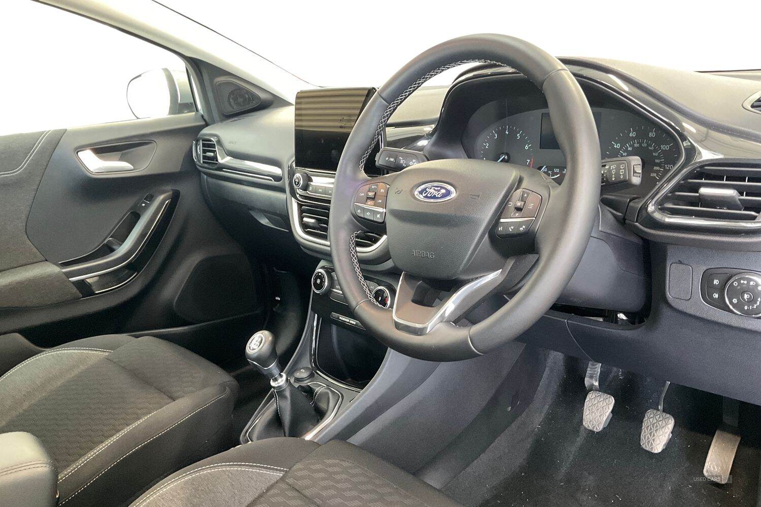  2023 Ford Puma 1.0 EcoBoost Hybrid mHEV Titanium 5dr**REAR SENSORS - SAT NAV - CRUISE CONTROL - HYBRID - DRIVE MODE SELECTOR - EMERGENCY CALL FUNCTION - ISOFIX**
