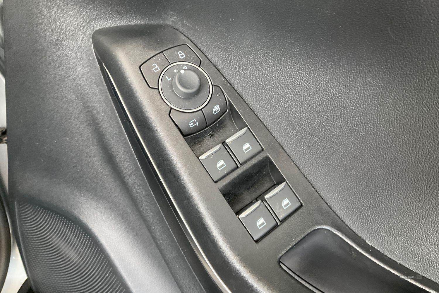  2023 Ford Puma 1.0 EcoBoost Hybrid mHEV Titanium 5dr**REAR SENSORS - SAT NAV - CRUISE CONTROL - HYBRID - DRIVE MODE SELECTOR - EMERGENCY CALL FUNCTION - ISOFIX**