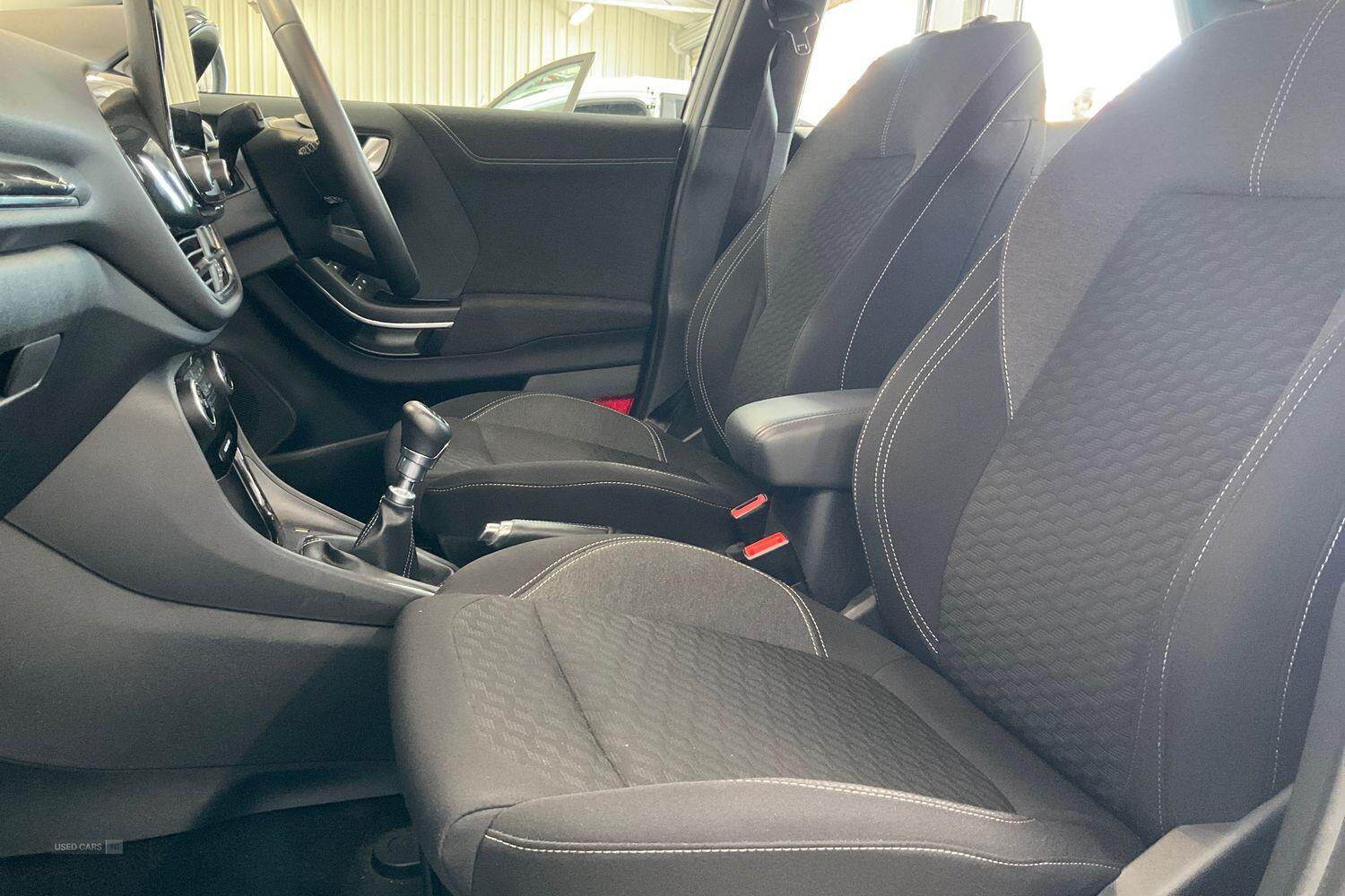  2023 Ford Puma 1.0 EcoBoost Hybrid mHEV Titanium 5dr**REAR SENSORS - SAT NAV - CRUISE CONTROL - HYBRID - DRIVE MODE SELECTOR - EMERGENCY CALL FUNCTION - ISOFIX**