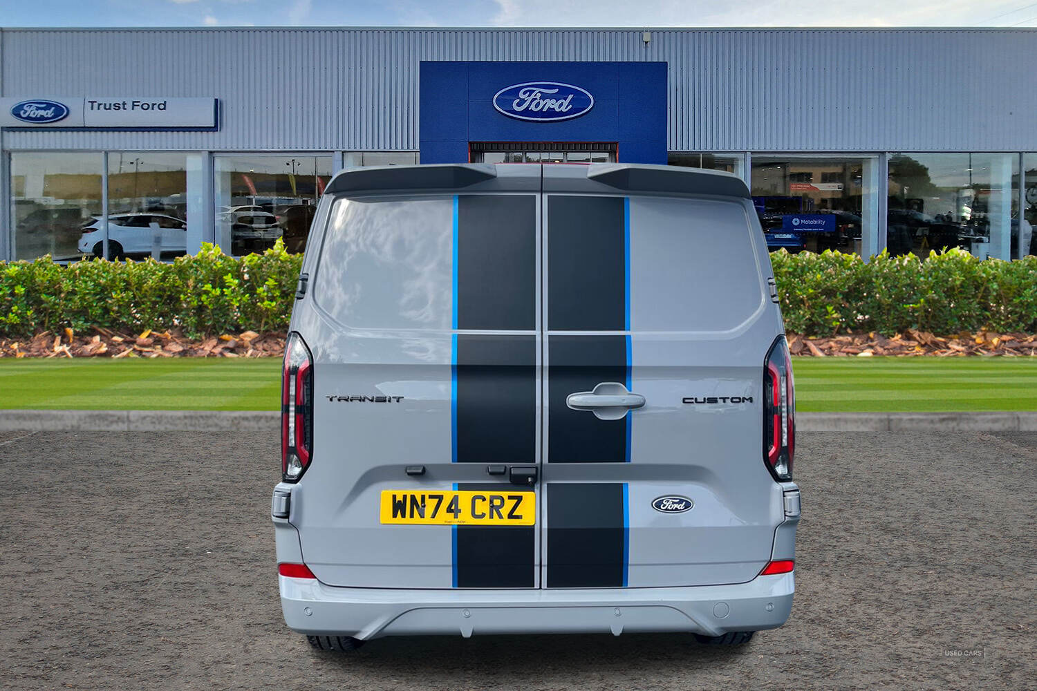 Sep 2024 Ford Transit Custom 2.0 EcoBlue 170ps H1 Van Sport Auto