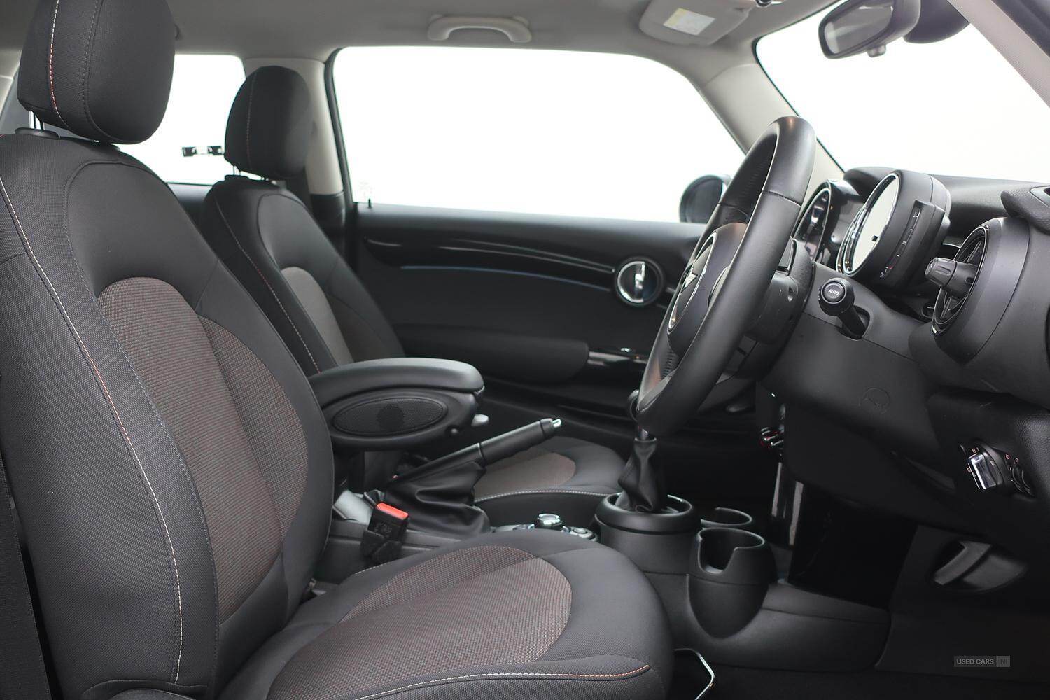 Jun 2022 MINI HATCHBACK 1.5 Cooper Classic 3dr