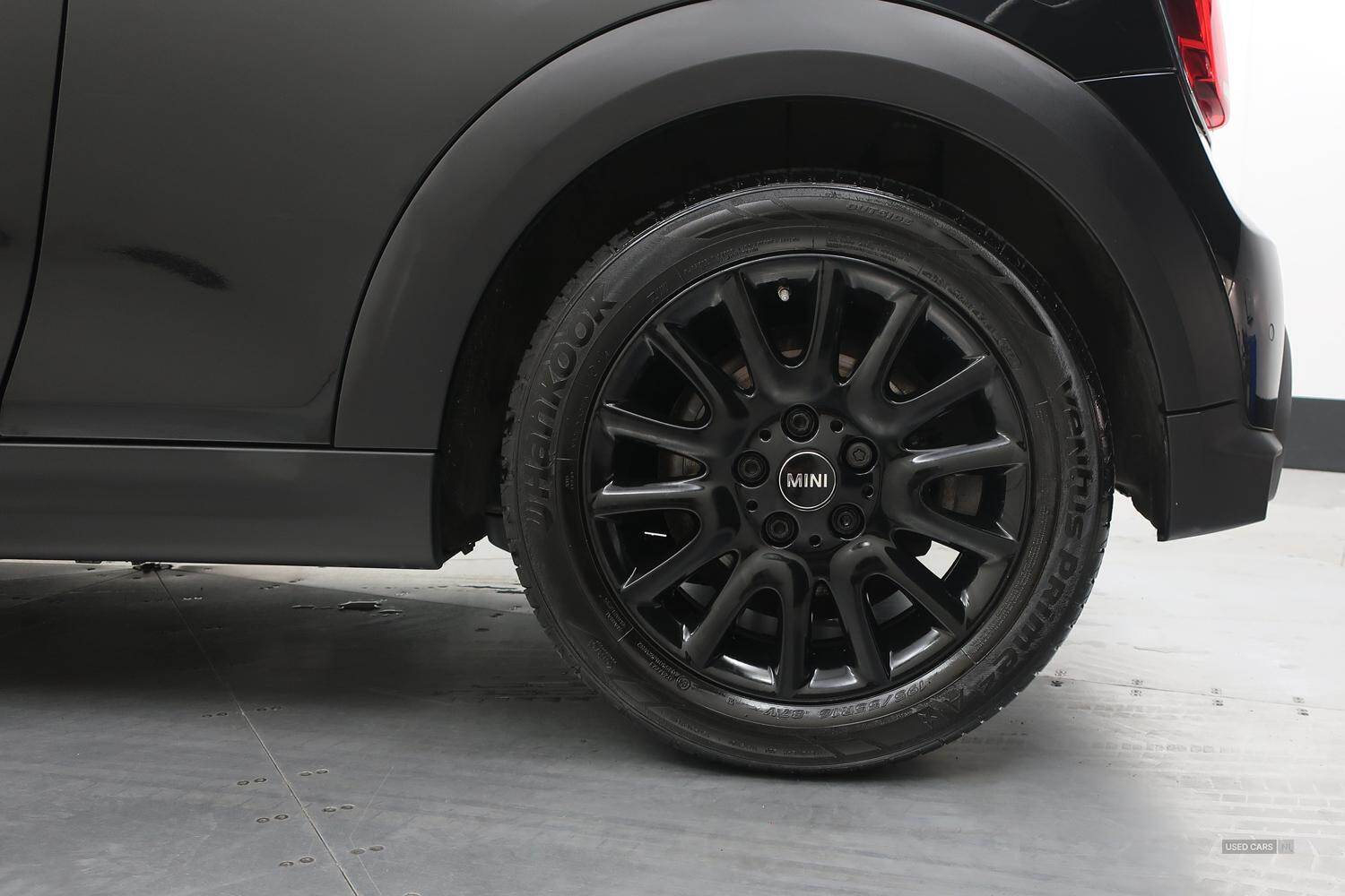 Jun 2022 MINI HATCHBACK 1.5 Cooper Classic 3dr