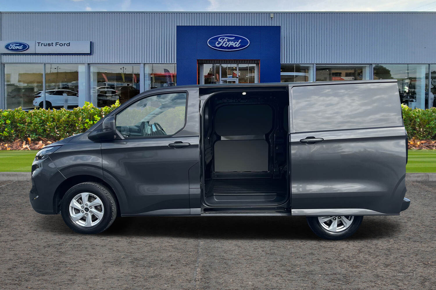 Oct 2024 Ford Transit Custom 2.0 EcoBlue 136ps H1 Van Limited