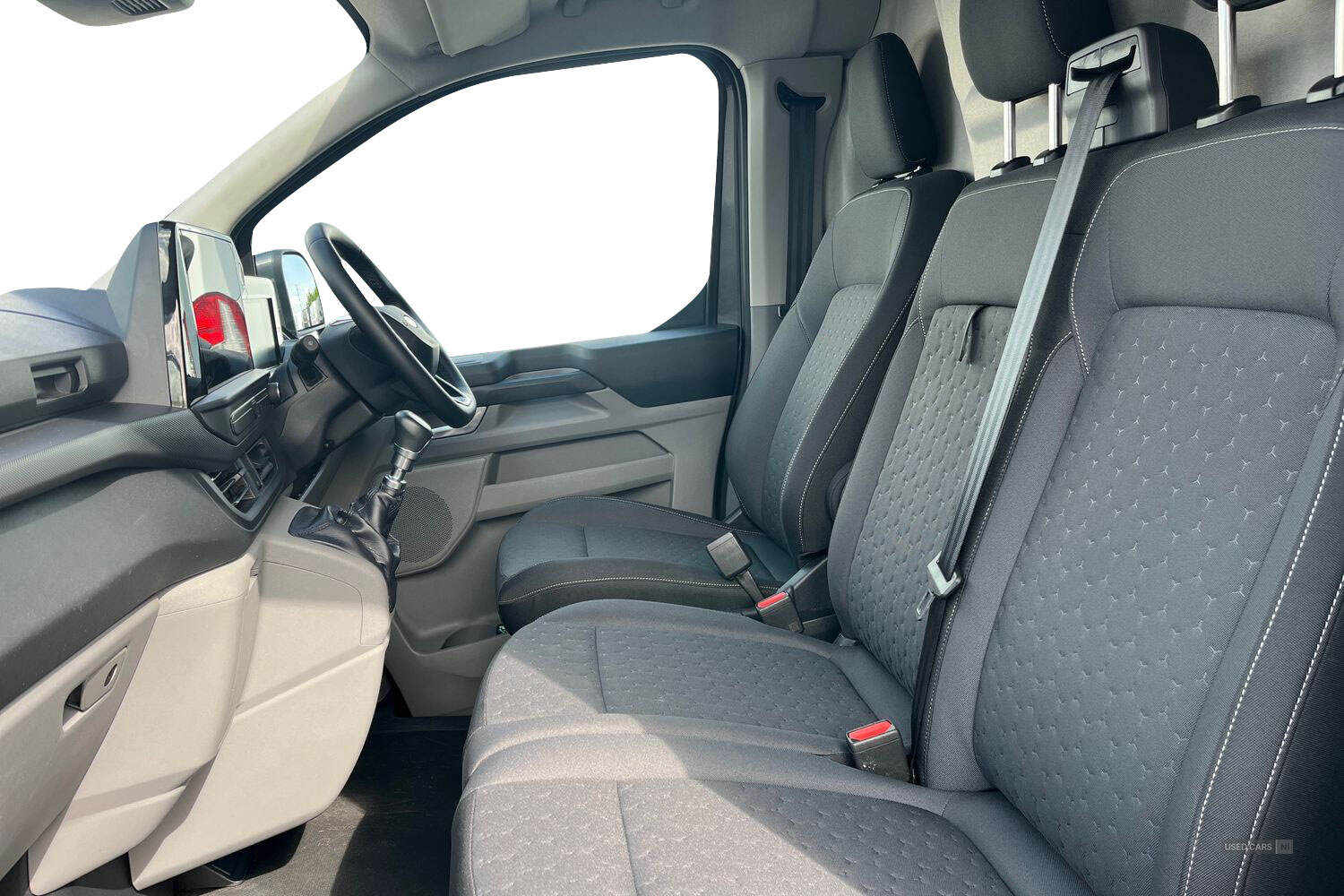 Oct 2024 Ford Transit Custom 2.0 EcoBlue 136ps H1 Van Limited