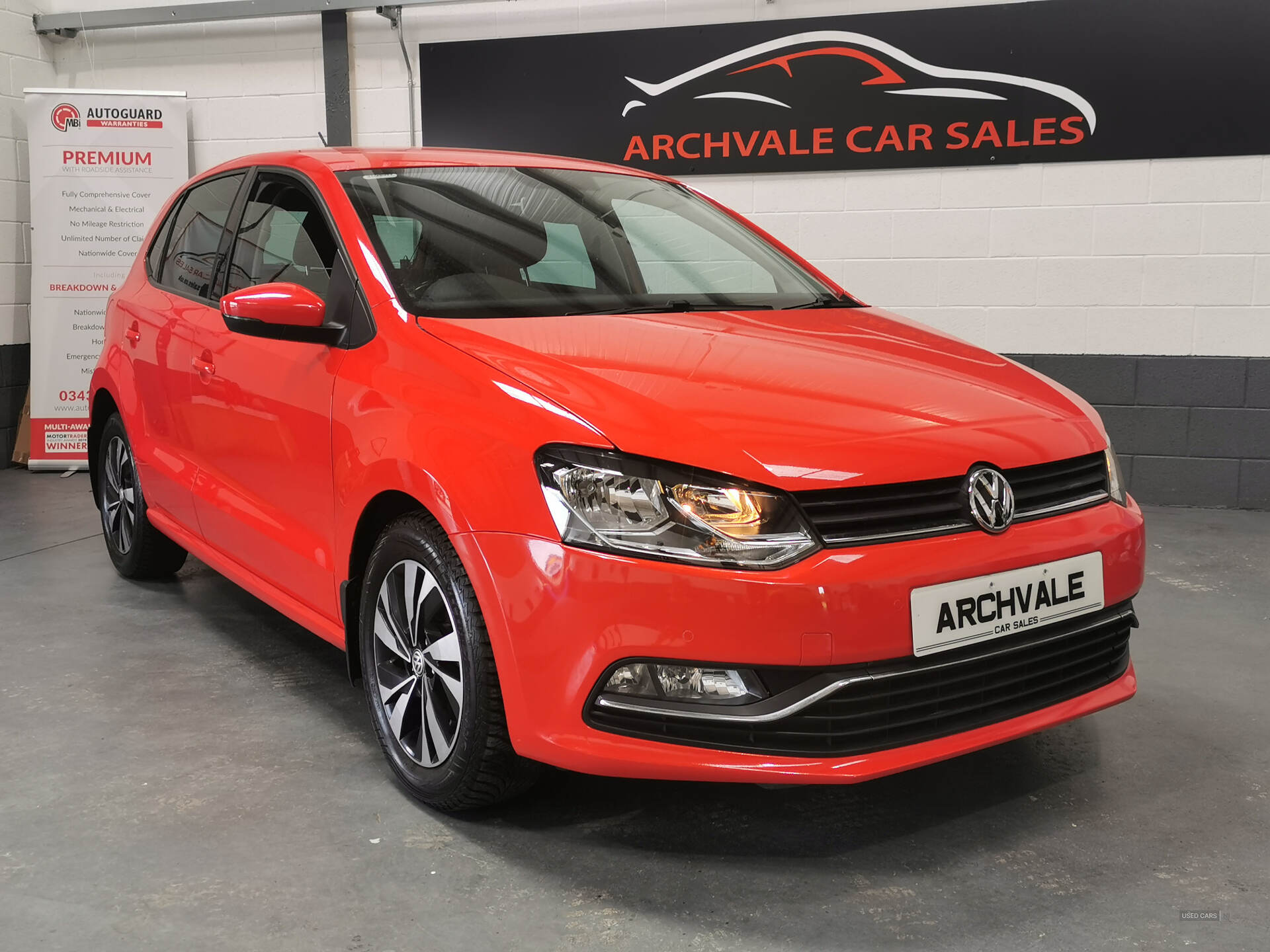 Volkswagen Polo HATCHBACK in Down
