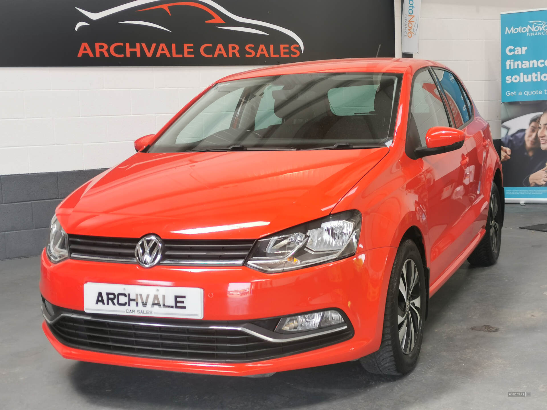 Volkswagen Polo HATCHBACK in Down