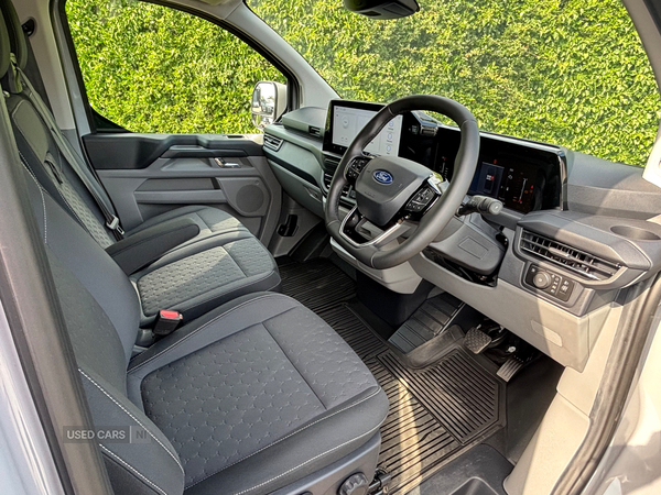 Ford Transit Custom 320 L1 PETROL FWD in Derry / Londonderry