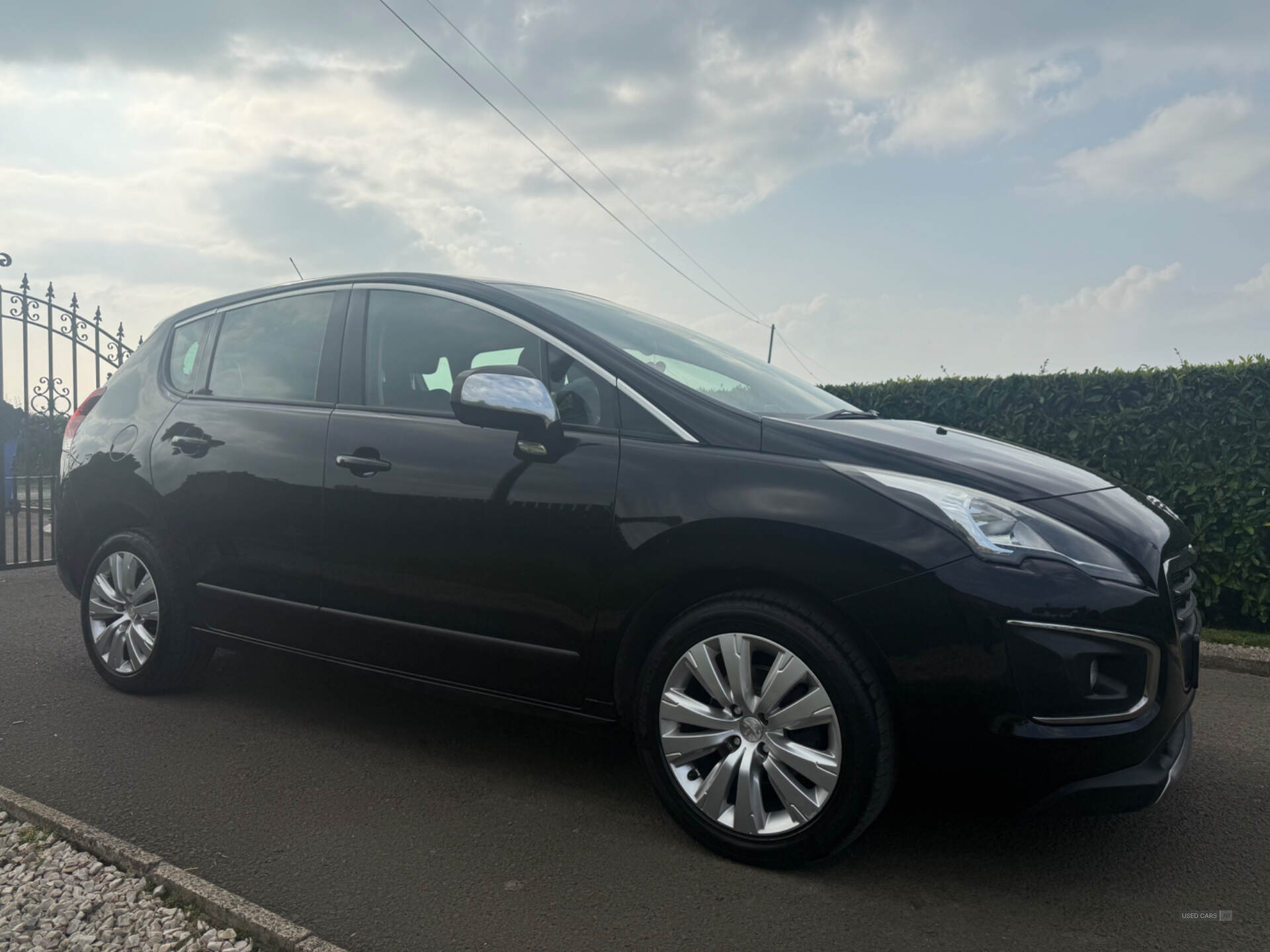 Peugeot 3008 DIESEL ESTATE in Antrim