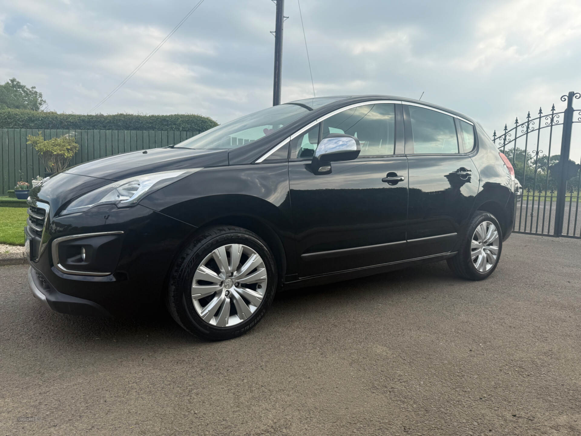 Peugeot 3008 DIESEL ESTATE in Antrim