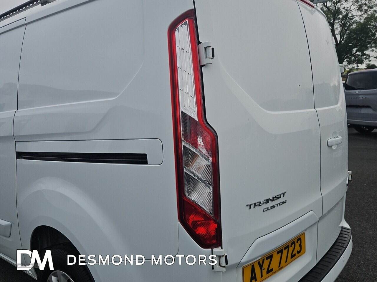 Mar 2021 Ford Transit 2.0 EcoBlue 130ps Low Roof Limited Van
