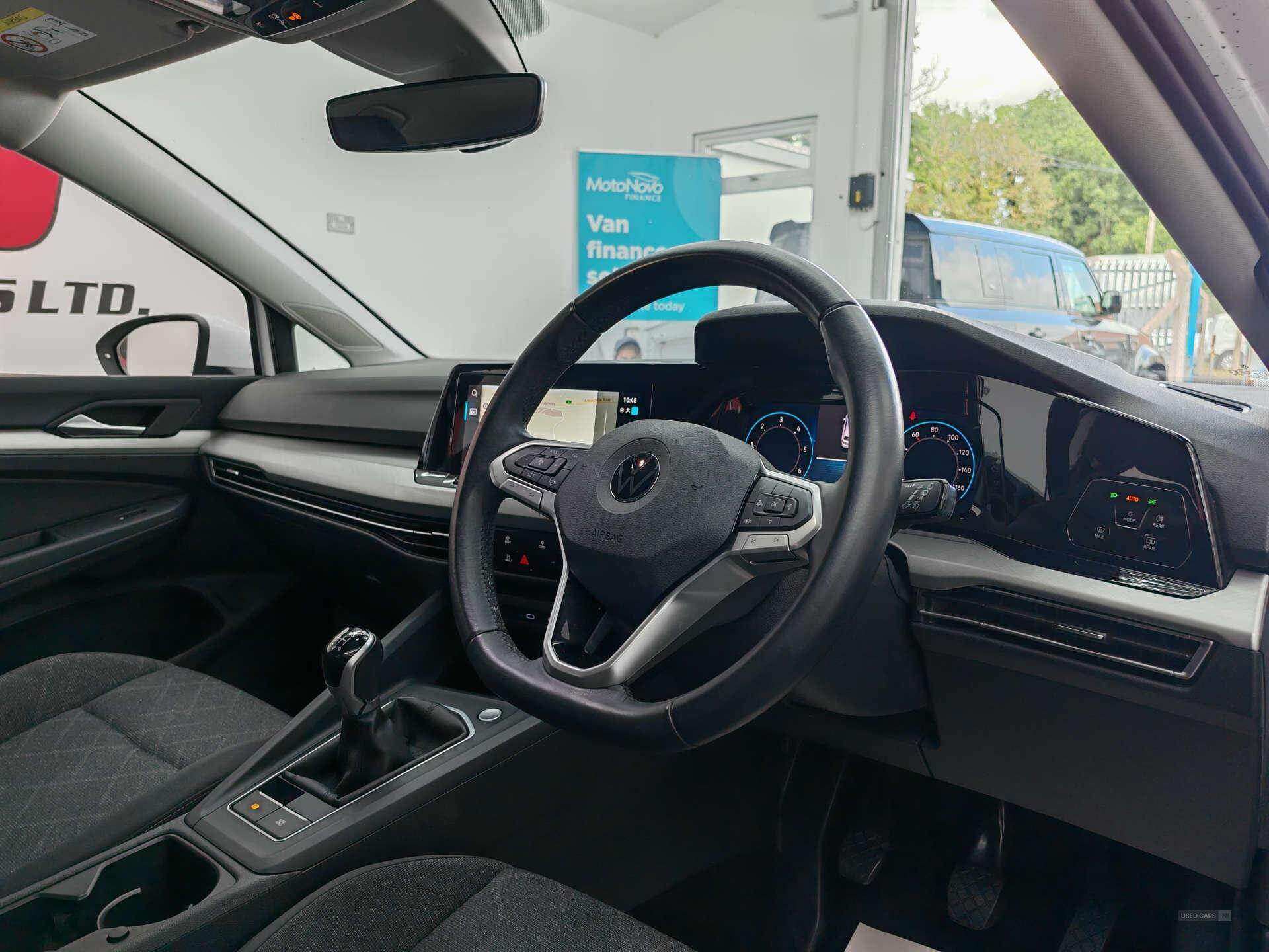 May 2022 Volkswagen Golf 2.0 TDI Life 5dr